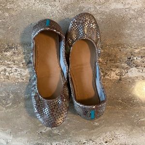 Tieks Wild Copper foldable ballet flat size 10